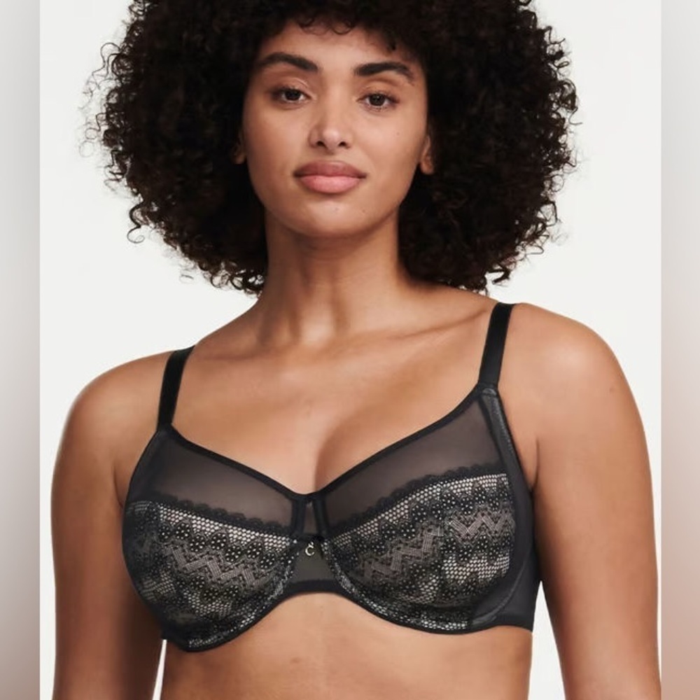 EUC CHANTELLE Révèle Moi Perfect Fit Underwire Lace Bra - Black